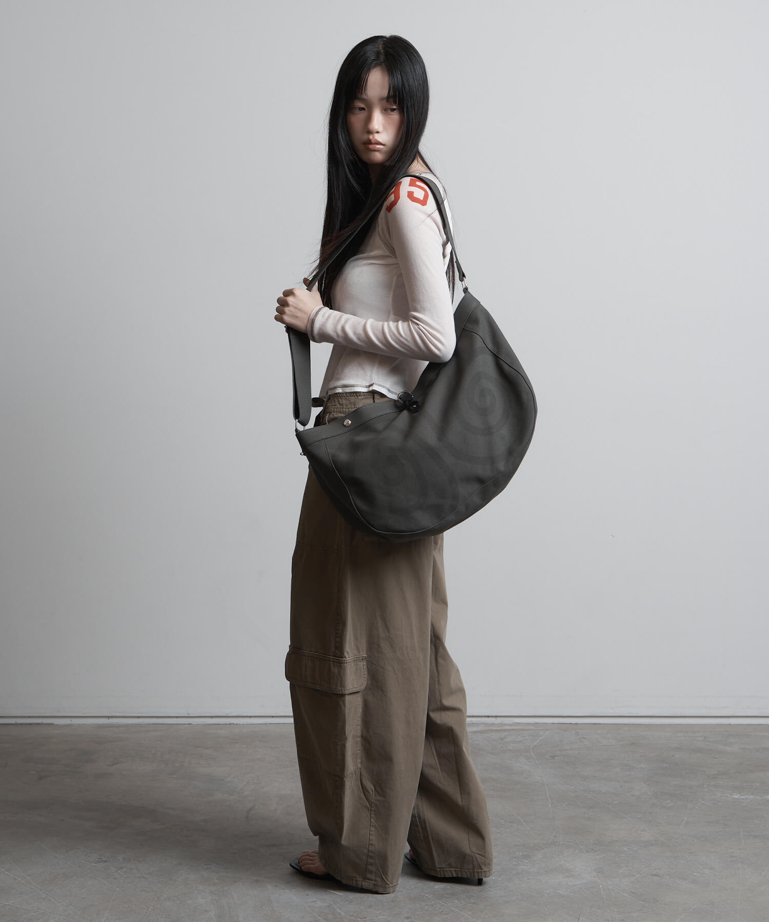 SPIRAL CANVAS CROSS BAG BLACK - 4 COLORS KHAKI